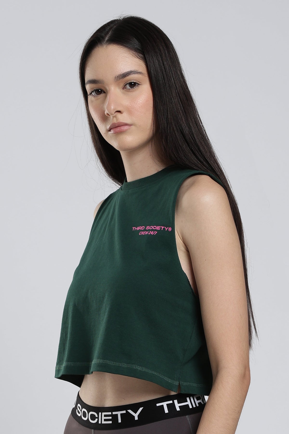 Women's RUNNING CLUB mid-crop training tank in Forest Green, front view
