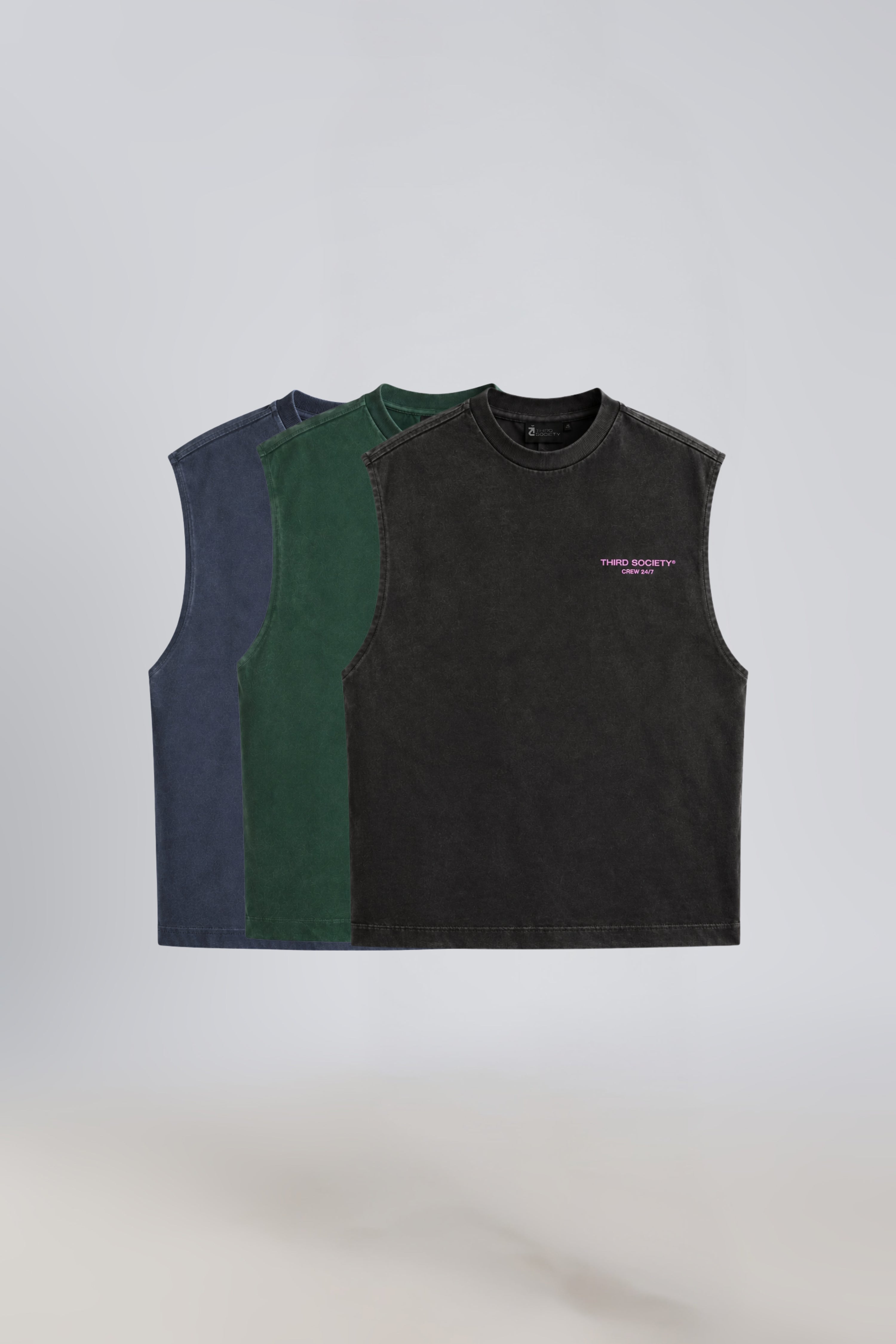 Three tank tops in Forest Moss, Carbon and Iron Slate shown together